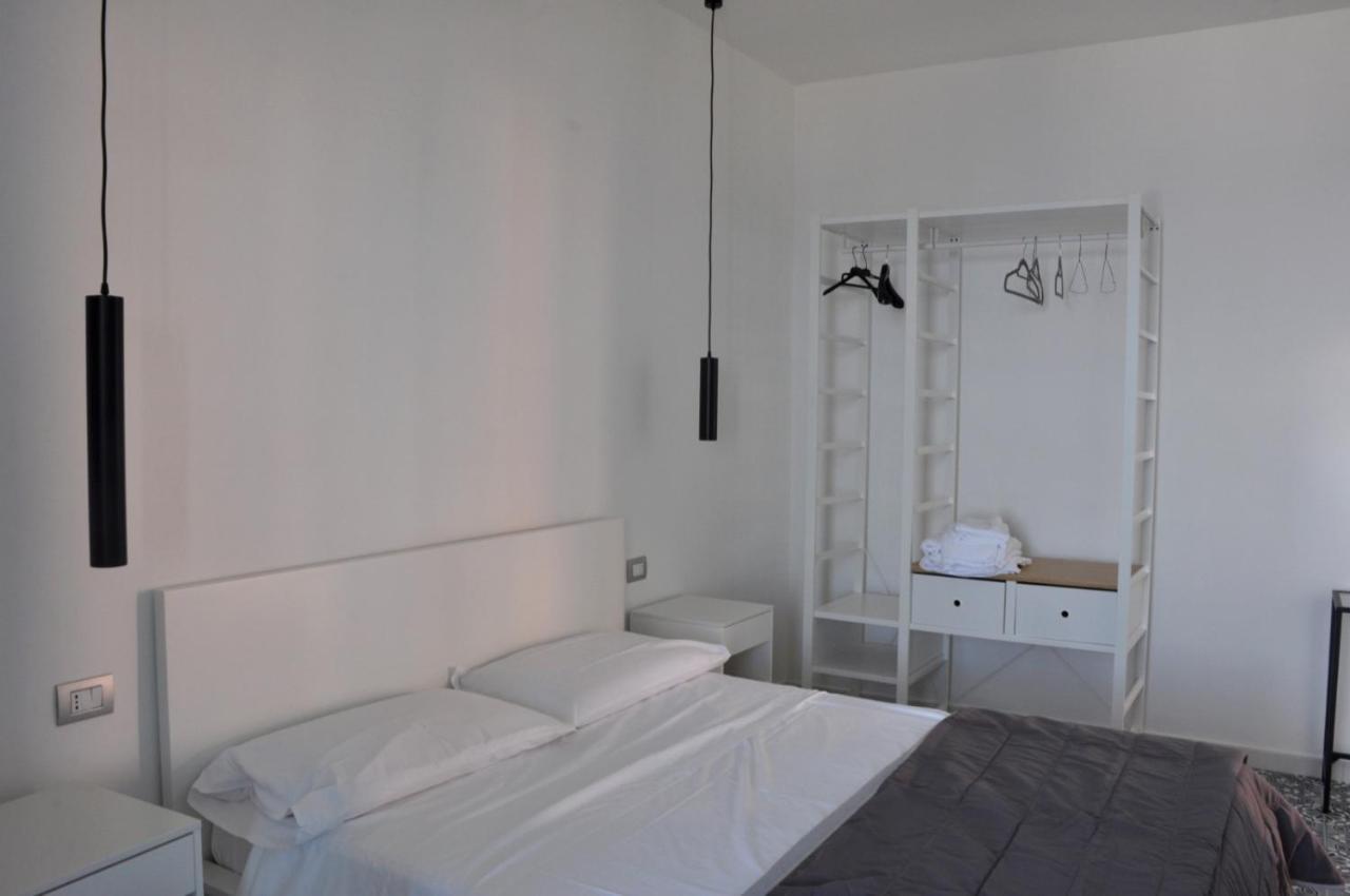 Calise Guest House Прочида Екстериор снимка