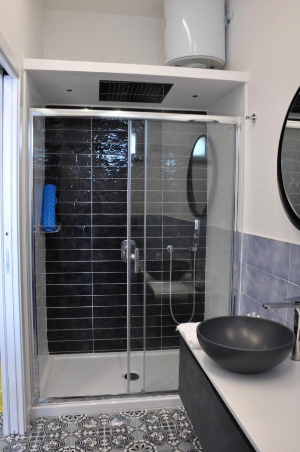 Calise Guest House Прочида Екстериор снимка
