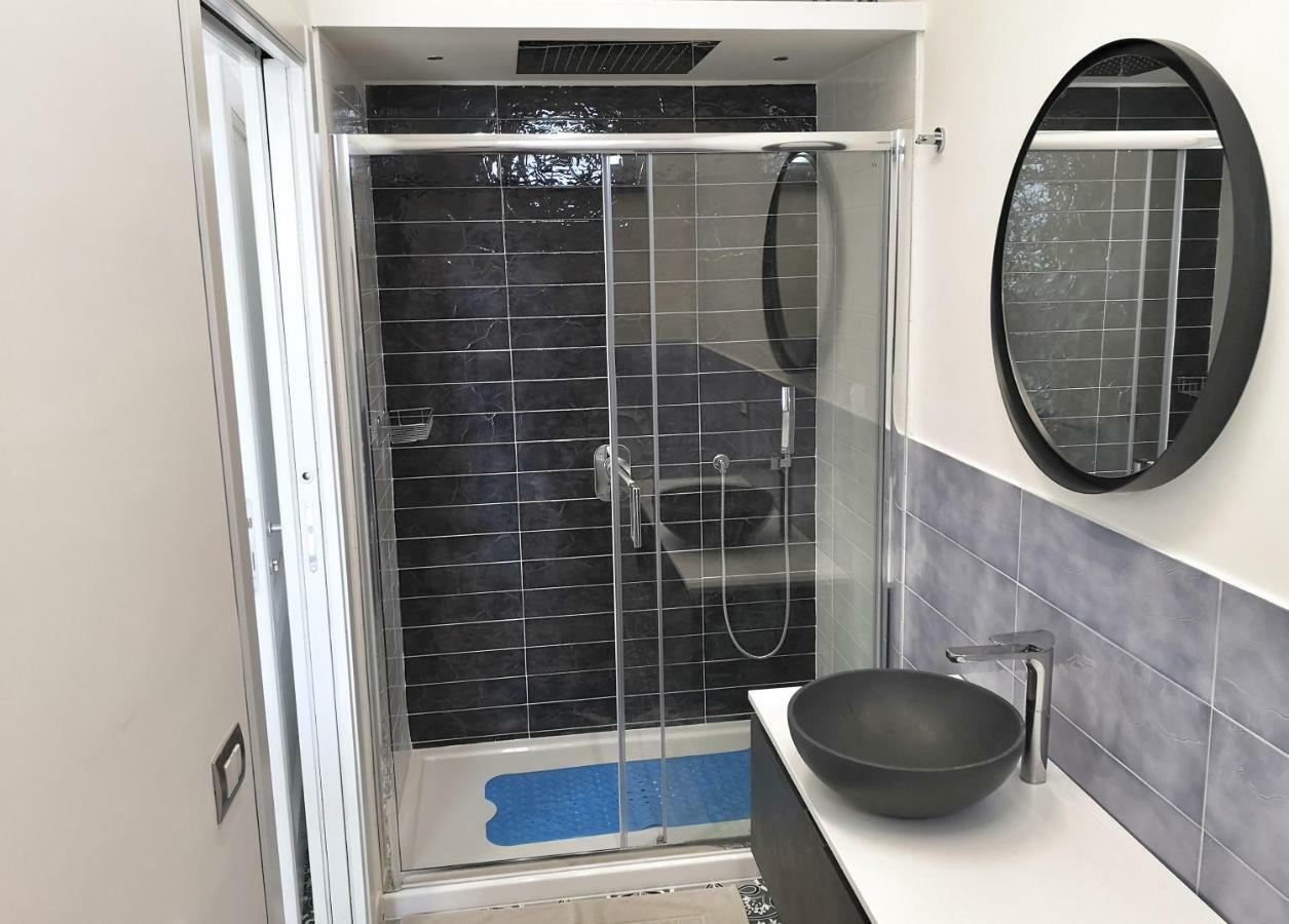 Calise Guest House Прочида Екстериор снимка